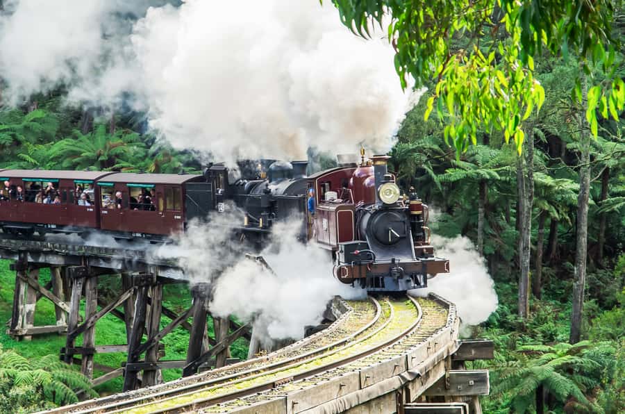 Melbourne: Puffing Billy & Healesville Sanctuary Scenic Tour - Who should book this day trip?