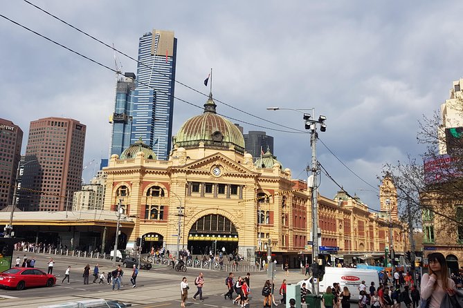 Melbourne Sights & Sounds Private Tour - Cathedrals, gardens, and Melbourne’s grand civic side