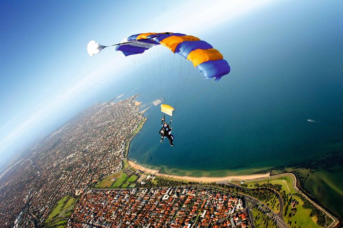 Melbourne: Tandem Skydive Experience over St. Kilda Beach - Training before you leave the aircraft