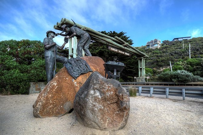 Melbourne to Adelaide 3-Day Great Ocean Road & Grampians Tour - Accommodation, meals, and what to pack