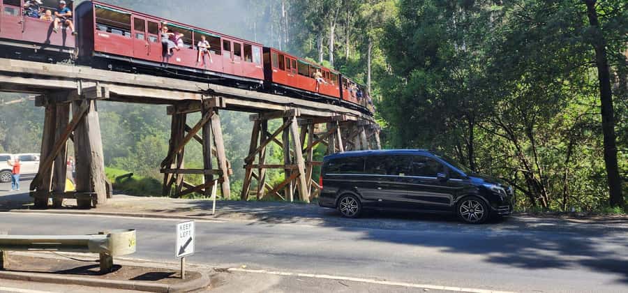 Melbourne to Puffing Billy and Yarra Valley Private Tour - Key points at a glance