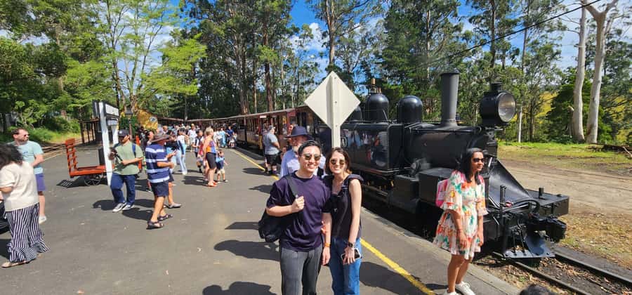 Melbourne to Puffing Billy and Yarra Valley Private Tour - The Yarra Valley Chocolaterie starts the day sweetly
