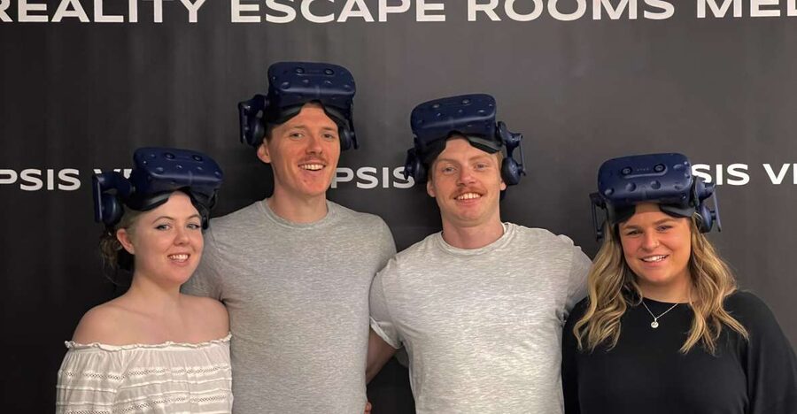 Melbourne: Virtual Reality Games OR Escape Room Experience - A flexible Melbourne activity, not just another arcade