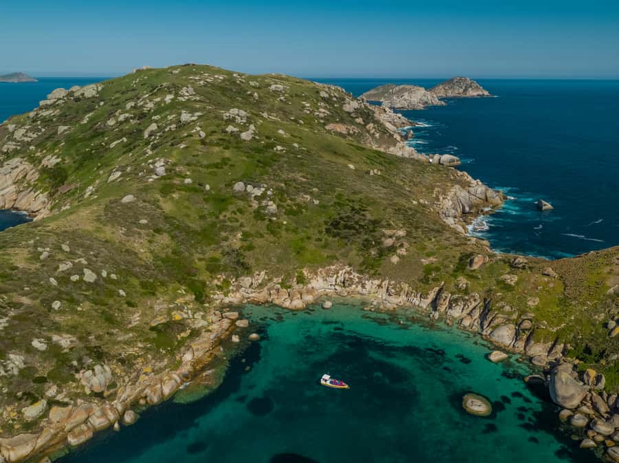 Melbourne: Wilsons Promontory Morning Wilderness Cruise - Weather, comfort and the honest drawbacks