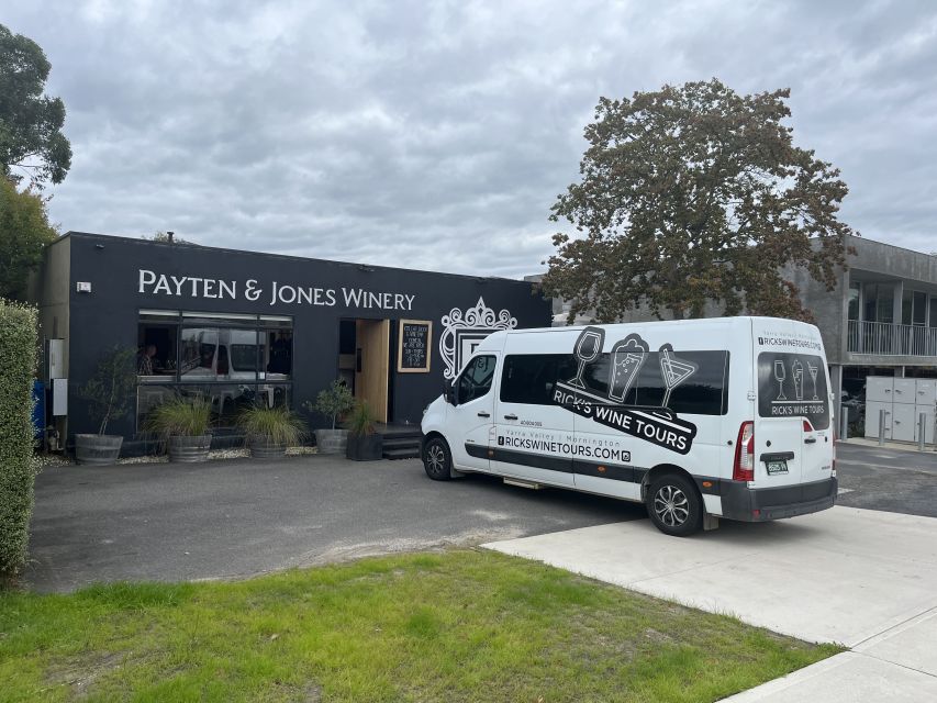 Melbourne: Yarra Valley Food, Wine, Chocolate & Gin Tour - The chocolaterie finishes with 12 different tastes