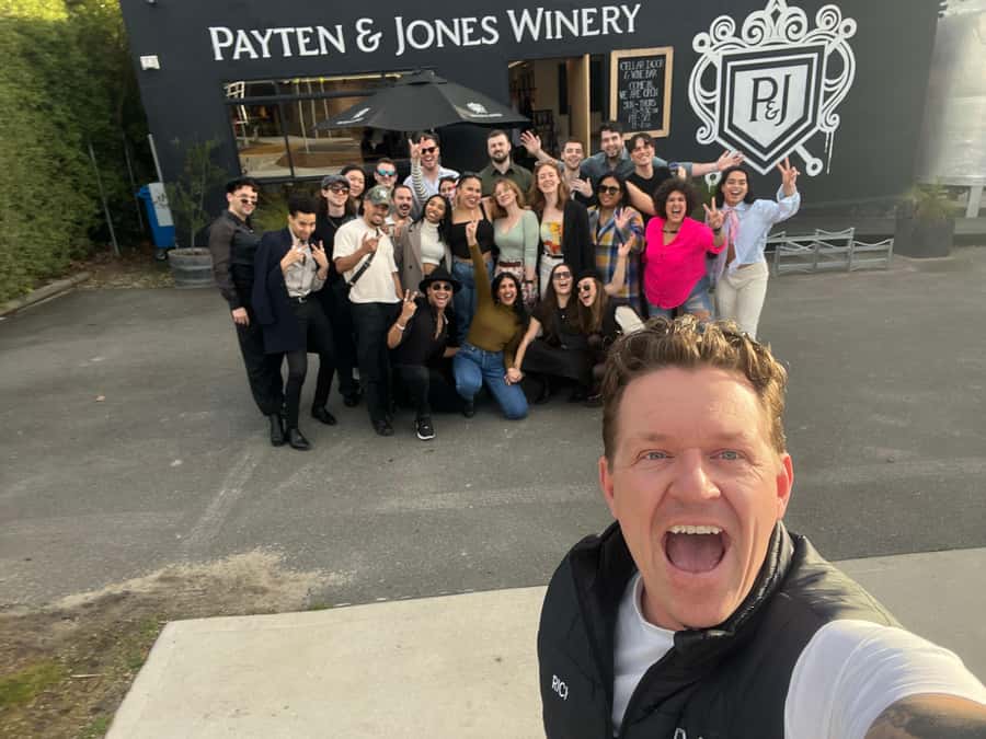 Melbourne: Yarra Valley Food, Wine, Chocolate & Gin Tour - The guide can make or break the long driving sections