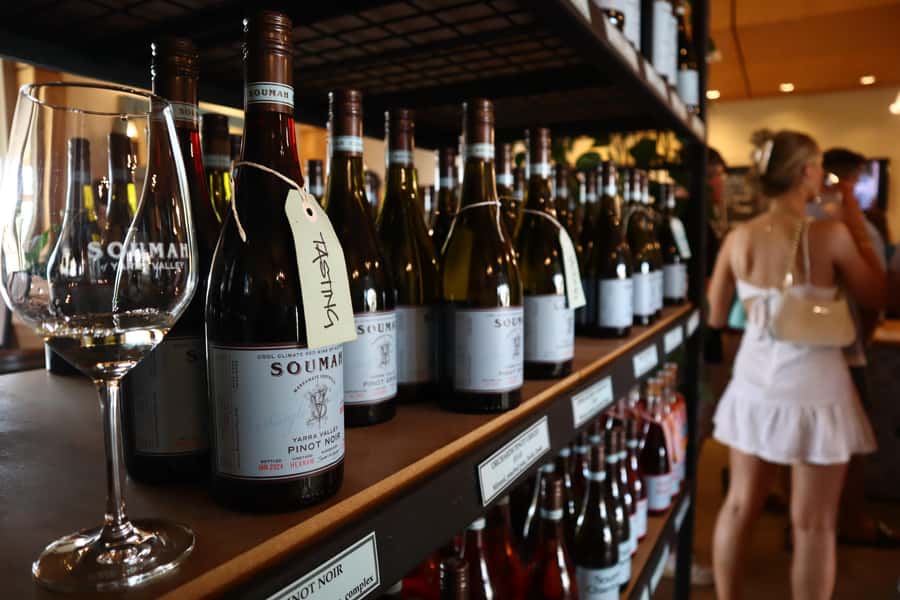 Melbourne: Yarra Valley Half-Day Wine Tour - Soumah, a scenic finish with food options