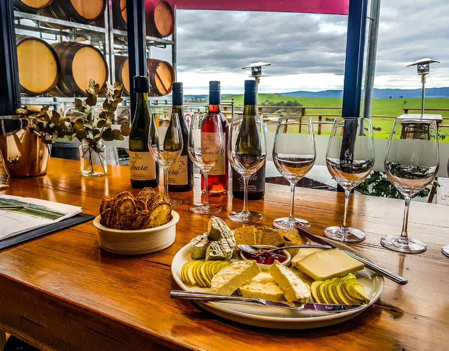 Melbourne: Yarra Valley Wine, Choc, Farm Fresh, Gin Tour - Starting with fruit, jams and farm produce