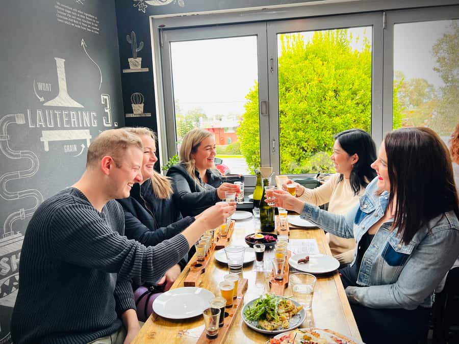 Melbourne: Yarra Valley Wine Tour + Lunch & Gin/Beer Option - Key points to know before booking