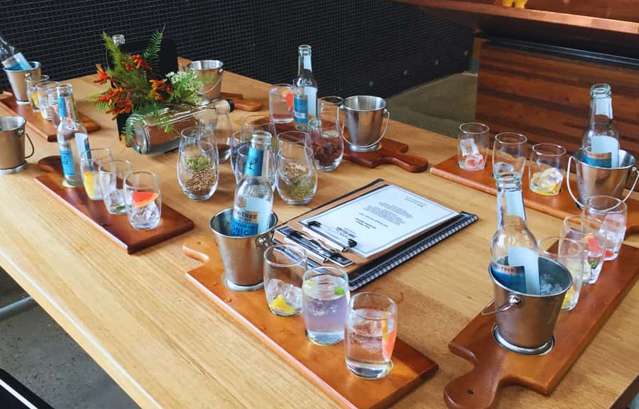 Melbourne: Yarra Valley Wine Tour + Lunch & Gin/Beer Option - Payten & Jones keeps the final tasting casual