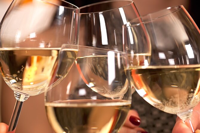Mornington Peninsula Winery Bus Tour including lunch with a glass of wine - Key points to know before booking
