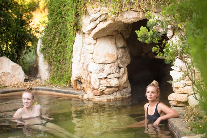 Peninsula Hot Springs Day Trip with Bathing Entry from Melbourne - The trip from the Regent Theatre to the springs