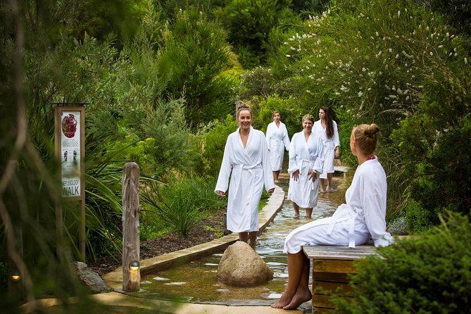 Peninsula Hot Springs Day Trip with Bathing Entry from Melbourne - Who will enjoy this most