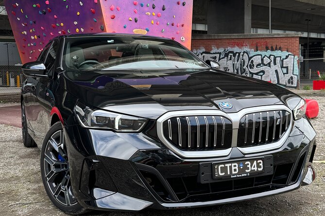 Private Arrival Transfer: Melbourne Airports to Hotel - Door-to-door service covers central Melbourne and selected suburbs