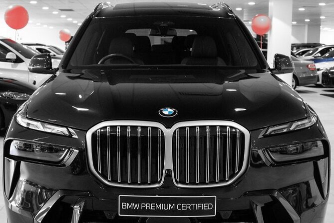 Private Melbourne Airport Transfers To City (Sedan, SUV, or Van) - Finding your chauffeur at Melbourne Airport