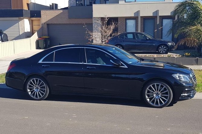 Private Melbourne CBD Sightseeing Tour – luxury vehicle - The CBD departure option keeps the final morning calm
