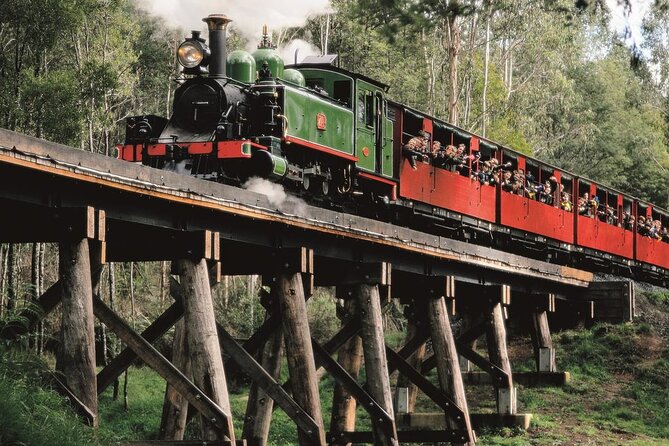 Puffing Billy Train and Phillip Island Penguin Parade Day Tour - Maru Animal Park: useful, but budget for it separately