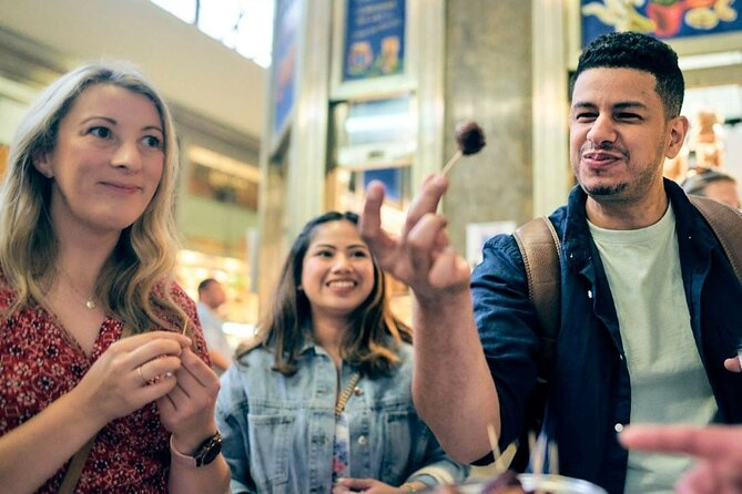 Queen Victoria Market Ultimate Foodie Tour - The tasting menu: Australian flavors and market classics