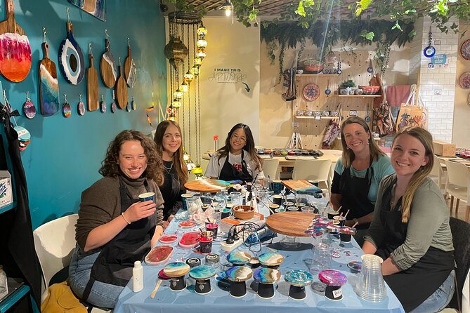 Resin Art Classes Melbourne: Cheeseboards & Coasters - What your one-hour session is really worth