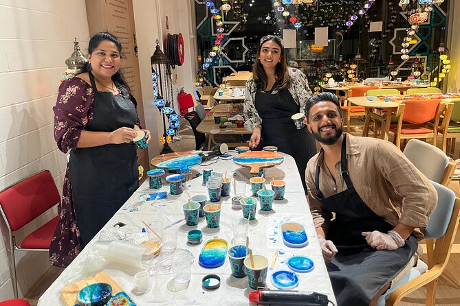 Resin Art Classes Melbourne: Cheeseboards & Coasters - Who will get the most from this class