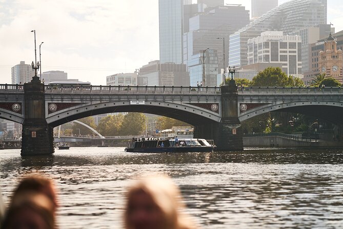 River Gardens Melbourne Sightseeing Cruise - River gardens and the Royal Botanic Gardens