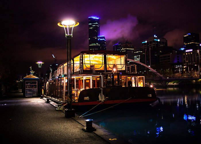 Spirit of Melbourne Dinner Cruise on the Yarra River - What the three hours feel like