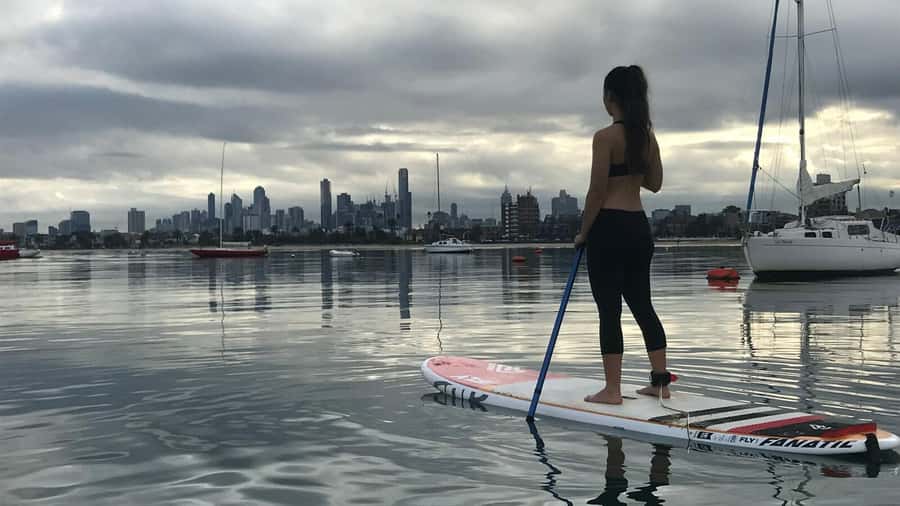St Kilda: Group Lesson for Stand-Up Paddleboarding - Meeting the group at St Kilda Beach