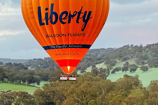 Sunrise Hot Air Balloon Flight over Yarra Valley + Breakfast - Key points at a glance