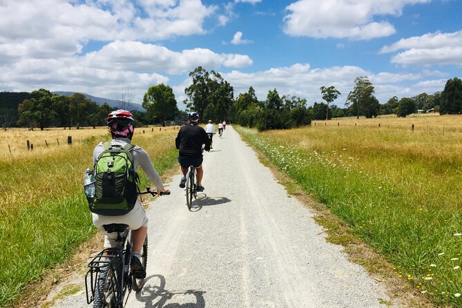 Yarra Valley Guided Bike Tour | Food & Wine Region - Starting at Lilydale and finding the old rail route