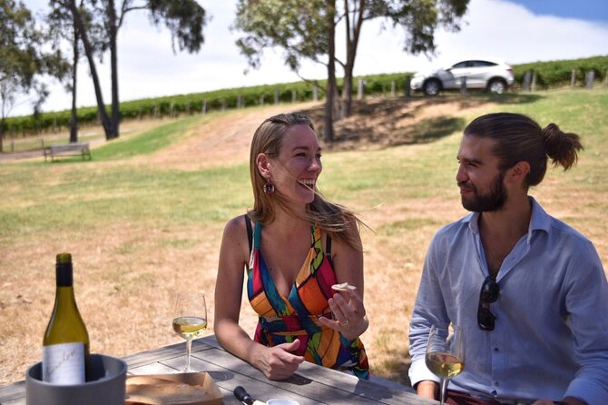 Yarra Valley luxe private tour with Champagne Brunch - Scenic stops and kangaroos add variety